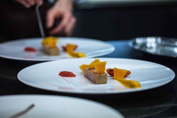 Cuisine gastronomique d'une table étoilée de la rue du Parc à Vichy