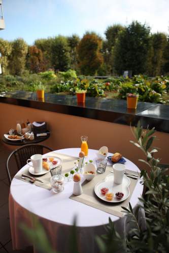 Additional services · Stay & Weekend Auvergne · Maison Decoret