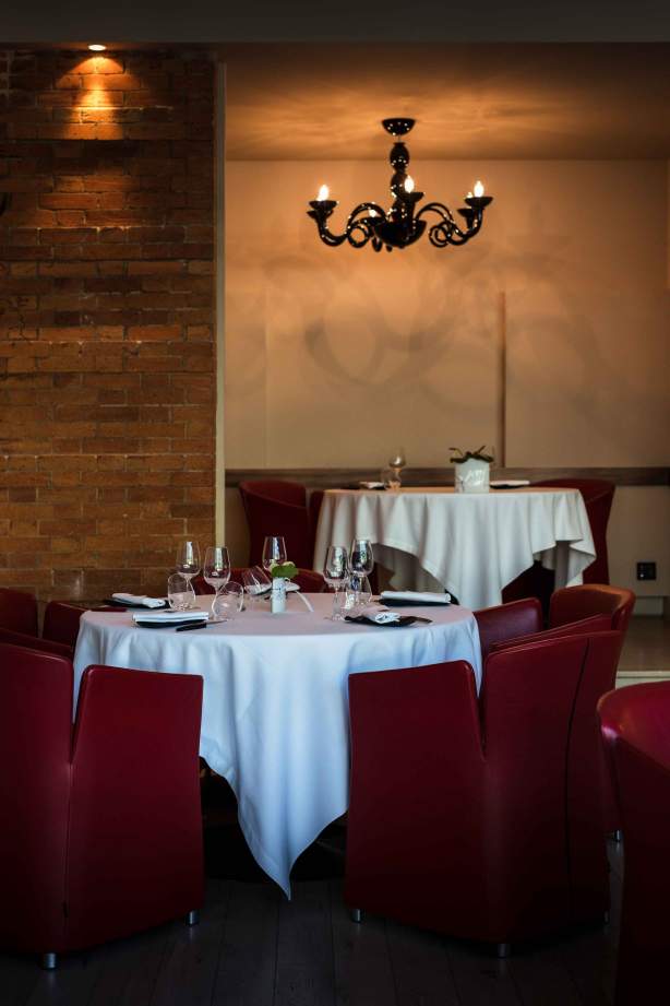 Restaurant dining room