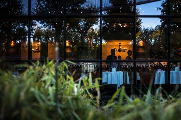 Restaurant dining room from the outside
